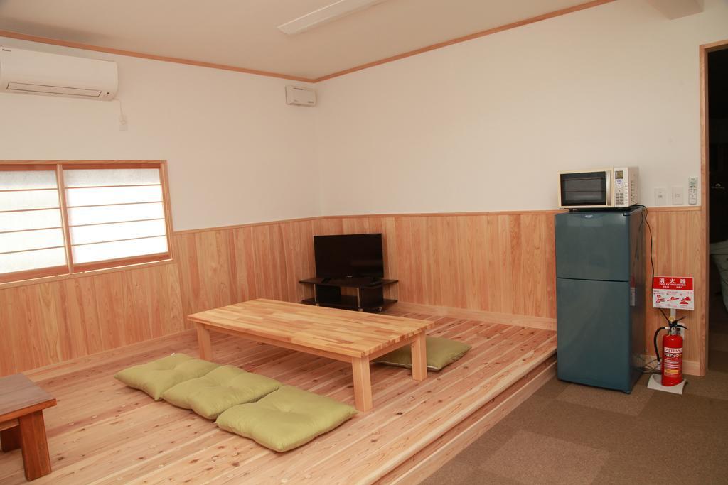 Simple Sleep 個室カプセル Hotel Хитойоши Екстериор снимка