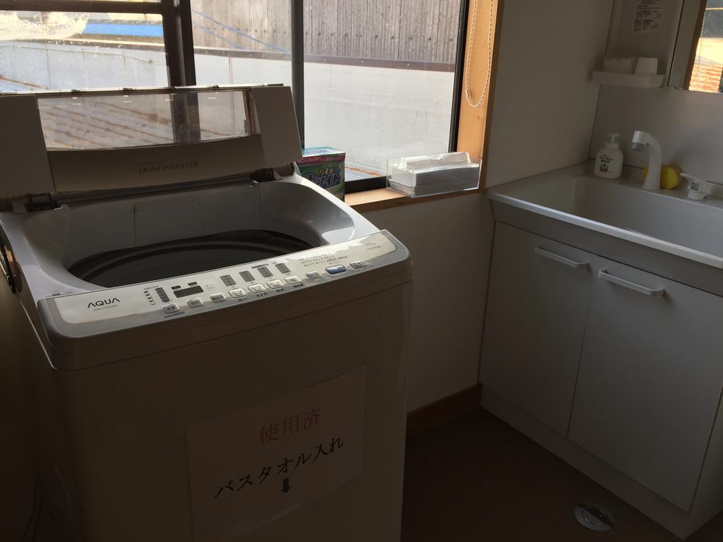 Simple Sleep 個室カプセル Hotel Хитойоши Екстериор снимка